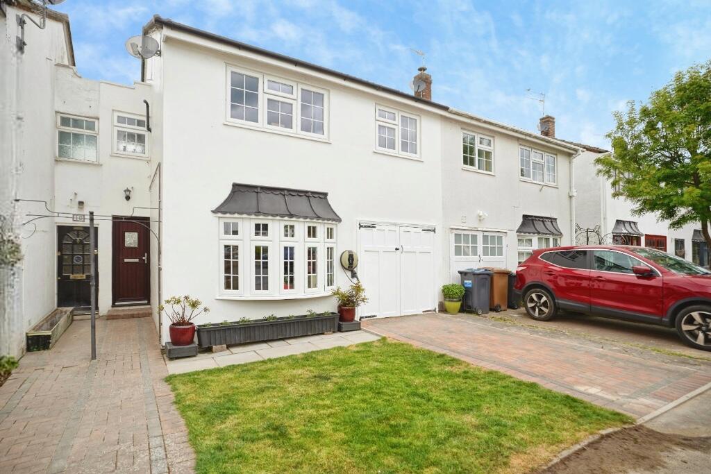 Ascot Close, Bishops Stortford, Herts, CM23 5BP